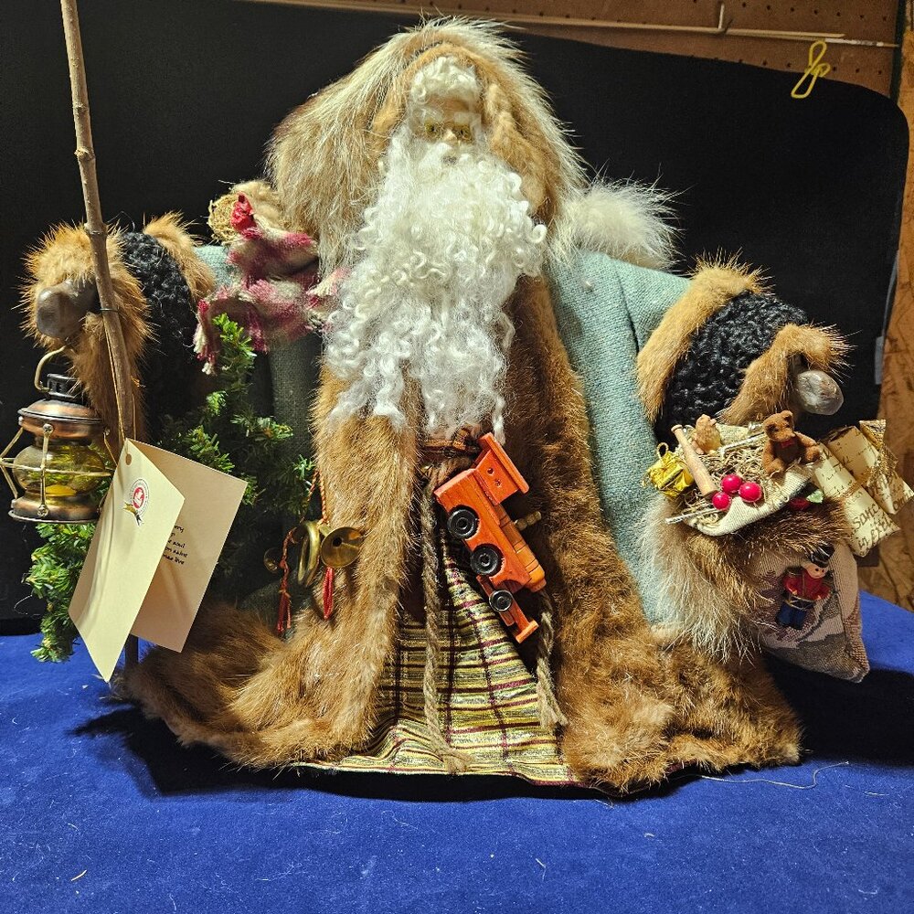 Hand Crafted Santa Claus Decoration for Christmas Season